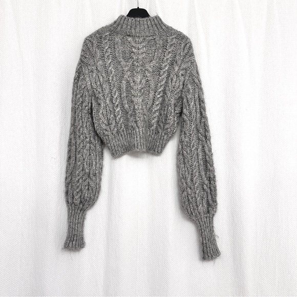 Zara Cable Knit Chunky Cropped Grey Sweater Sweater - Picture 6 of 9